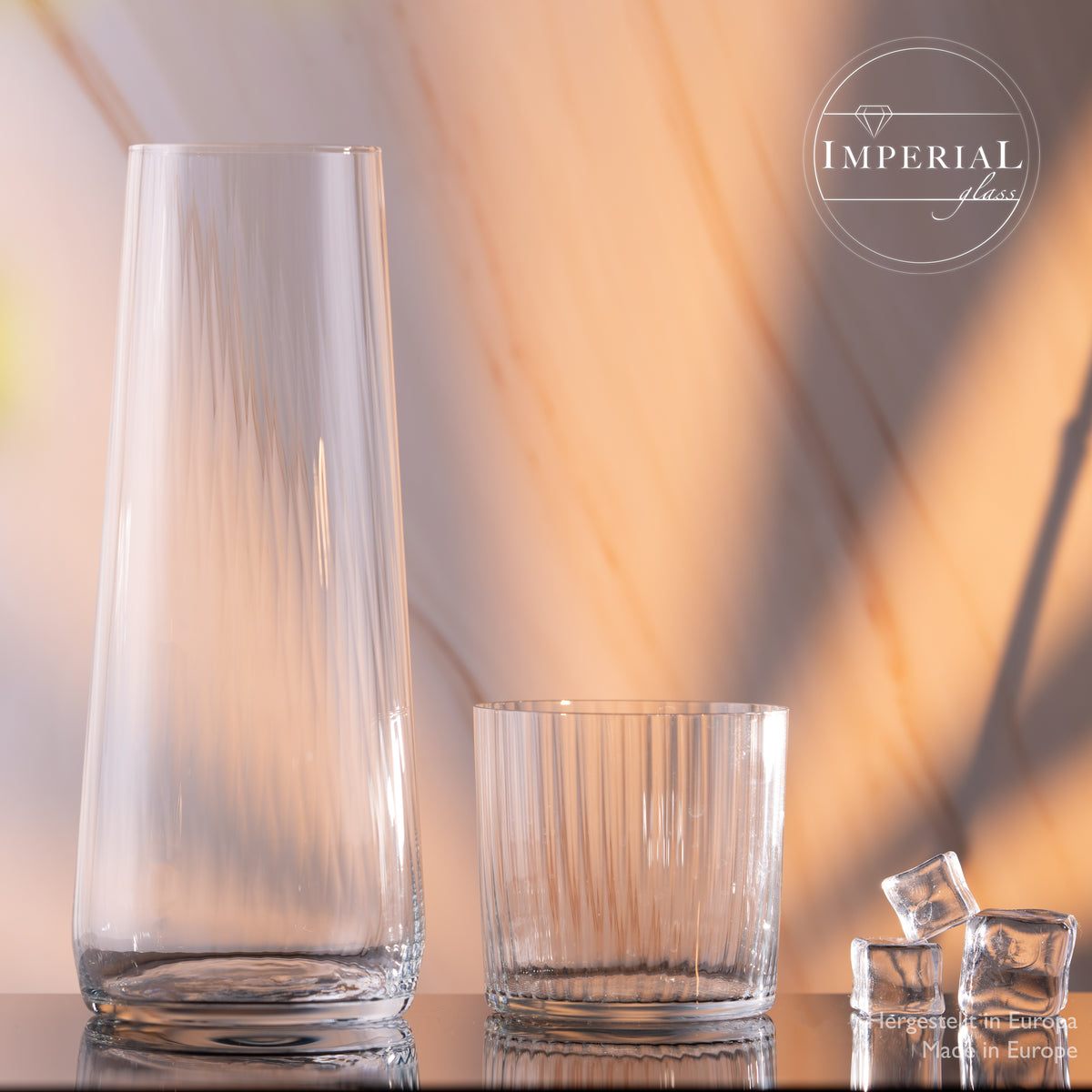 IMPERIAL Karaffe mit 4 Trinkgläsern geriffelt - 1240ml und 350ml aus Crystalline Glas "London" Spülmaschinengeeignet